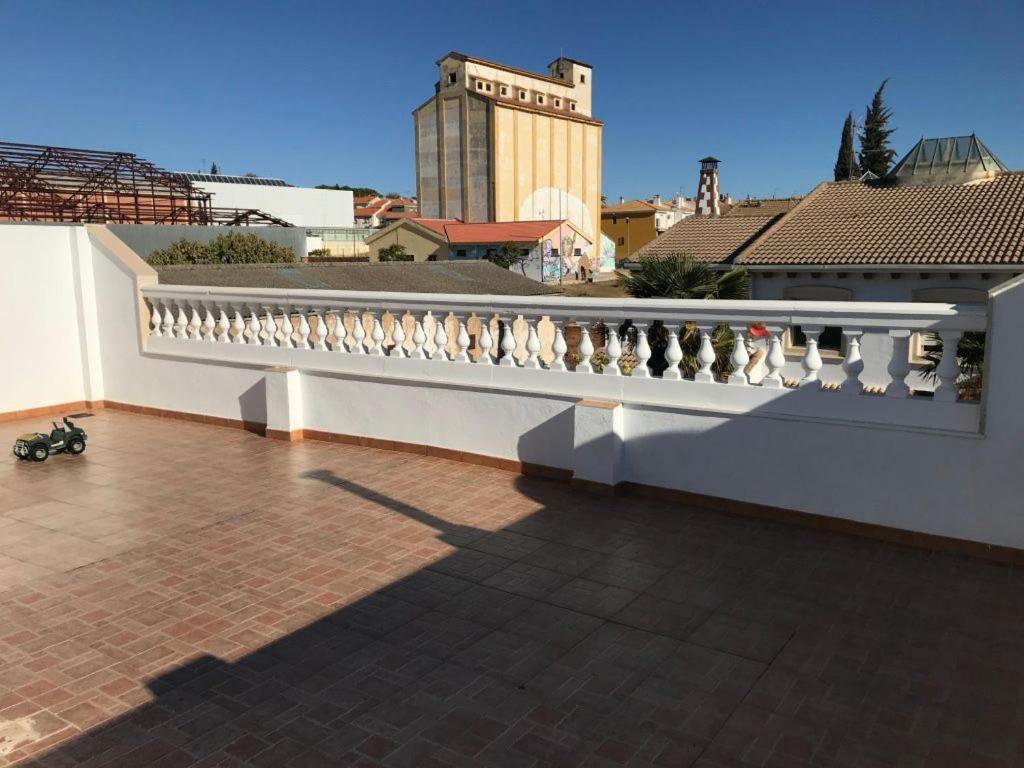 Apartamentos Colon Pondos Linares (Jaen) Bagian luar foto