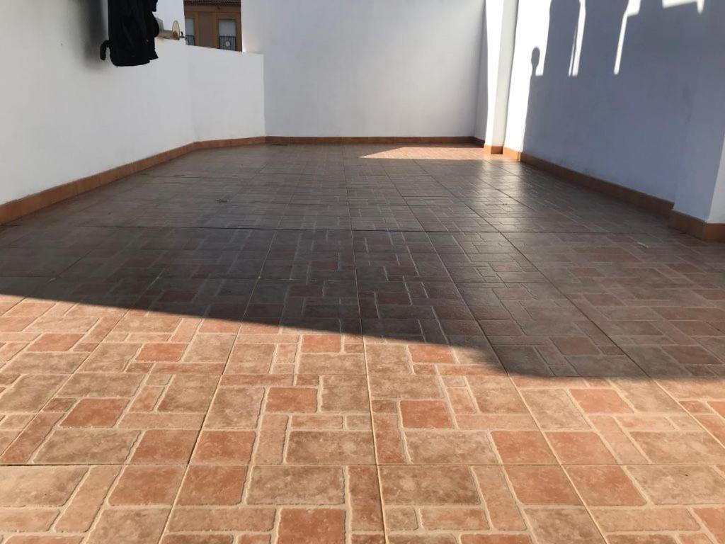 Apartamentos Colon Pondos Linares (Jaen) Bagian luar foto