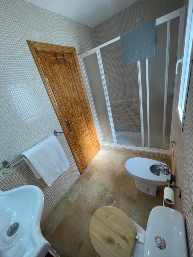Apartamentos Colon Pondos Linares (Jaen) Bagian luar foto