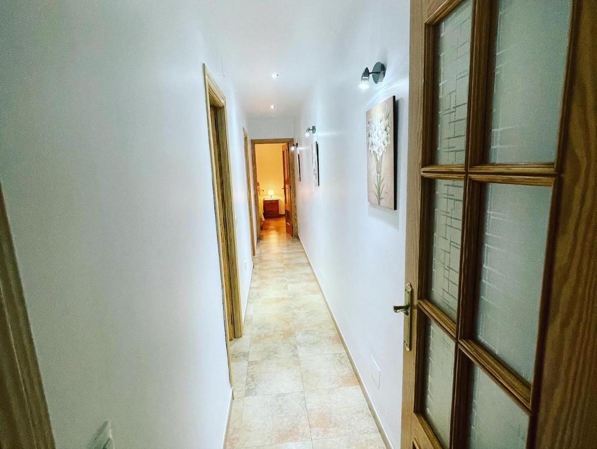 Apartamentos Colon Pondos Linares (Jaen) Bagian luar foto